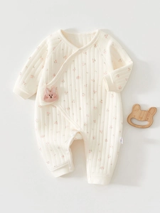Neugeborene Baby Verdickte Warme Baumwolle Strampler Langarm Gesteppter Jumpsuit Blumen Tierdruck Kleinkind Schlafanzug