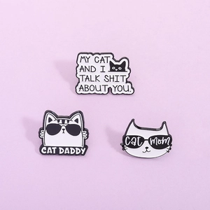 Funny Cartoon Cat Enamel Brooch Pin Set Zinc Alloy Black White Cat Mom Cat Daddy Badge For Clothing Backpack Jewelry Gift