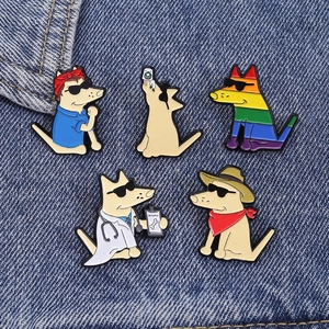 Set de 5 pin's en émail chien de dessin animé sur fond denim pour accessoires de mode