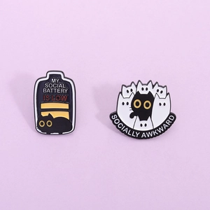 Zinc Alloy Cartoon Cat Social Battery Enamel Pin Cute Socially Awkward Metal Brooch Badge For Clothing Backpack Decor