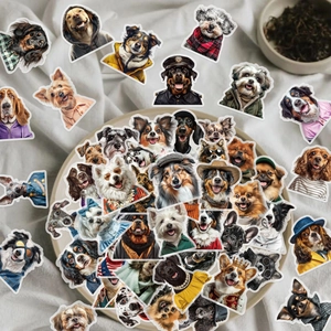 Vue détaillée d'autocollants de chiens drôles étanches avec diverses races costumées
