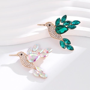 Exquises broches colibri en alliage doré avec cristaux vert émeraude et blancs brillants
