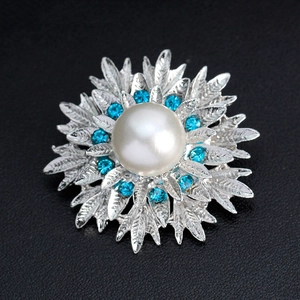 Elegant Alloy Sun Flower Brooch With White Faux Artificial Pearl And Rhinestones Vintage Floral Pin For Wedding Banquet Women Fashion Jewelry