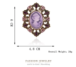 Detailed size view of the vintage purple cameo brooch showing 6cm height and 4.8cm width