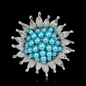 Elegant Sunflower Brooch Pin Alloy Imitation Artificial Pearl Rhinestone Inlaid For Scarf Buckle Coat Dress Vintage Jewelry For Women