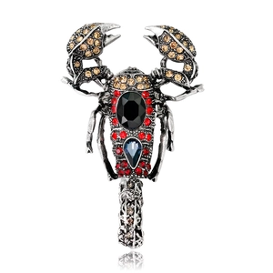 Vintage Alloy Scorpion Brooch For Women Men Gothic Rhinestone Inlaid Animal Pins Retro Clothing Jewelry Accessories