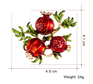 Detailed dimension guide for pomegranate brooch with 4.8cm width and 4.1cm height
