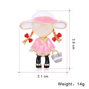 Broche en émail fille de dessin animé avec strass et chapeau rose, 3,8 cm de haut
