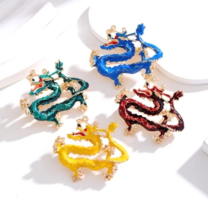 Broches dragon du zodiaque chinois exquises en quatre couleurs d'émail plaqué or
