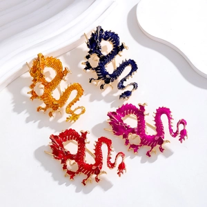 Broches exquises en émail en forme de dragon chinois en or, bleu, rouge et rose vif