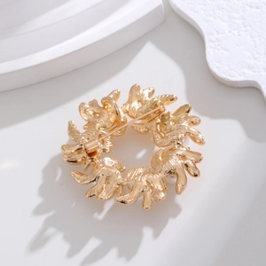 Minimalist matte gold wreath brooch with faux pearls and secure pin on back side