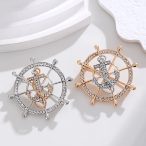 Creative nautical rudder and anchor brooches with sparkling rhinestones for men suits