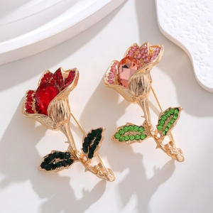 Elegant rose flower brooches with red and pink crystals in gold plating for women