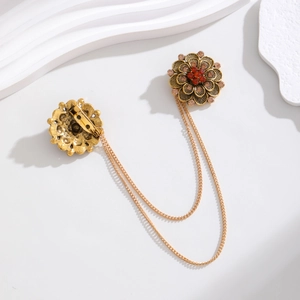 Baroque floral suit brooch with red crystals and double golden chains for men