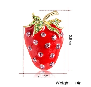 Broche fraise étincelante en émail rouge et cristaux, taille 3,8 cm par 2,6 cm