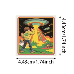 Detailed view of 4.43cm retro UFO cartoon sticker with dimensions for laptop and luggage