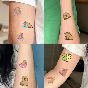Waterdichte cartoon capibara tijdelijke tatoeages voor kinderen met schattige dierenontwerpen