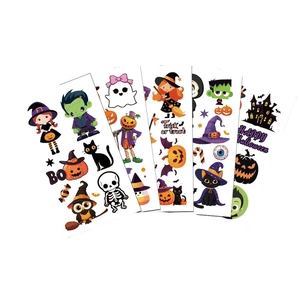 Lot d'autocollants d'Halloween mignons avec citrouilles, fantômes et personnages