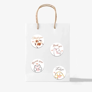 Roll of 500 cute cat paw Thank You stickers for gift wrapping and sealing decoration