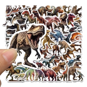 Gros plan d'autocollants dinosaures réalistes montrant la texture et la découpe individuelle