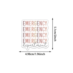Détail montrant les dimensions du sticker Emergency Department rose de 5,1x4,98 cm
