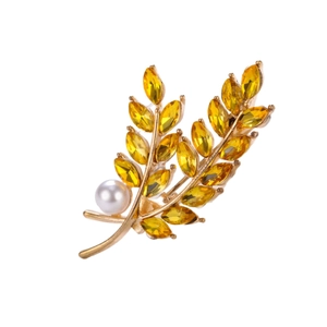 Exquisite golden wheat brooch with amber marquise crystals and white pearl accent