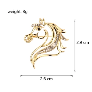Retro golden horse head brooch with sparkling rhinestones for men suits and jackets