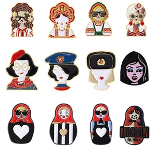 Russian Matryoshka Doll Enamel Brooch Pin Vintage Ethnic Style Cartoon Figure Moscow Russia Badge Alloy Painted Lapel Pin Fashion Jewelry For Unisex