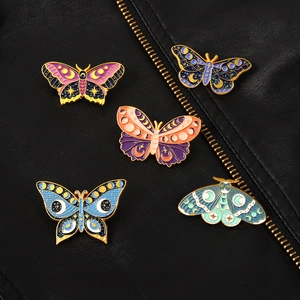 Vintage Celestial Butterfly Moon Phase Enamel Brooch Pin Set Alloy Starry Moth Lapel Pin For Women Daily Dress Jewelry