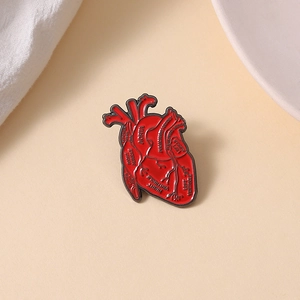 Anatomisches Herz Emaille Brosche Rot Medizinische Anatomie Abzeichen Für Ärzte Krankenschwestern Legierung Pin Schmuck Geschenk