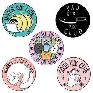 Five-piece set of round enamel cat club pins with colorful metal cartoon designs