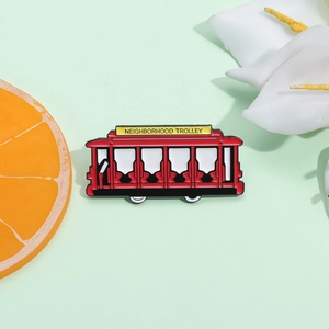Retro Red Trolley Enamel Pin Alloy Painted Brooch Vintage Tram Badge For Clothes Backpack Accessories Jewelry Gift Women Men