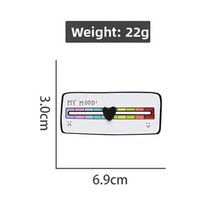 Vue détaillée de la broche d'humeur en émail coulissant avec dégradé arc-en-ciel