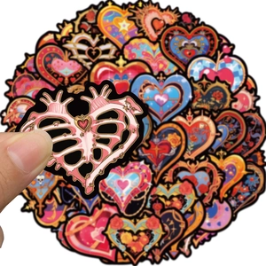 Lot d'autocollants cœur gothiques colorés avec motifs de roses et crânes étanches