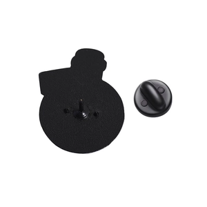 Detailed back view of cat pin showing black metal texture and secure rubber clasp closure