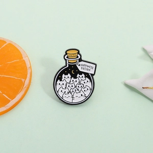 Broche Émaillée Happiness Potion Bouteille de Chat Créative Dessin Animé Animal Chaton Bouteille à la Mer Badge en Alliage de Zinc pour Vêtements Sac Bijoux