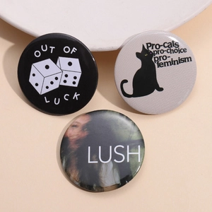 Ensemble de Broches en Fer-blanc avec Lettre de Chat de Dessin Animé Badges Ronds Créatifs Slogan Amusant Broches en Alliage pour Sac à Dos Vêtements Bijoux