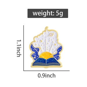 Detailed specs of the star and book enamel pin showing size 1.1x0.9 inch and 5g weight