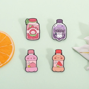 Cute Cartoon Fruit Drink Bottle Enamel Brooch Pin Alloy Drip Oil Strawberry Grape Peach Watermelon Badge Fashion Accessory