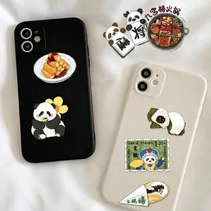 Chengdu Handyhüllen mit Panda und Kulturstempel-Illustrationen in Schwarz und Beige