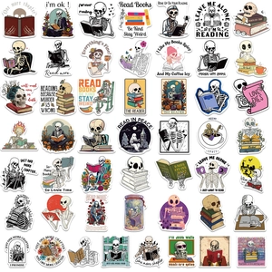 Détail de 49 autocollants en vinyle imperméables avec squelettes lisant des livres et fleurs