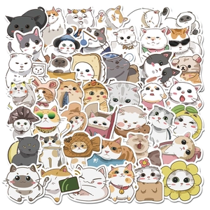 Detaillierte Nahaufnahme von bunten Cartoon-Katzenaufklebern mit süßen Outfits und Mimik