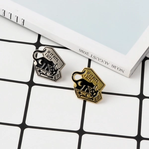 Punk Black Cat Moon Enamel Pin If It Fits I Sits Letter Alloy Brooch Cartoon Animal Badge Jewelry Gift For Clothes Bag