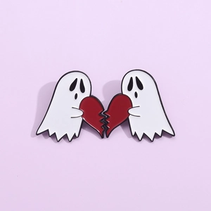 Halloween Cartoon Ghost Heart Enamel Pin Brooch Funny Alloy Jewelry Badge For Backpack Clothing Decor Unisex Gift