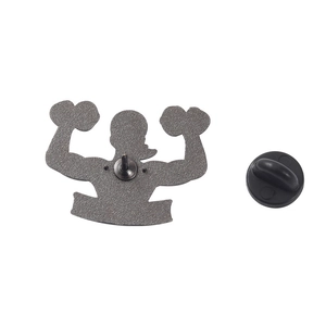Broche de sport haltère en métal avec fermoir sécurisé en caoutchouc noir au dos