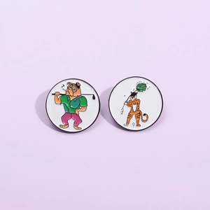 Humorous Golf Cartoon Animal Alloy Brooch Cute Enamel Pin Smoking Bulldog Tiger Swinging Round Badge Personalized Lapel Pin Jewelry Gift