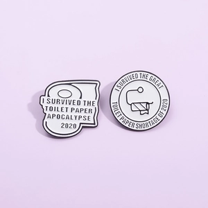 Humorous Alloy Enamel Brooch I Survived 2020 Toilet Paper Shortage Creative Painted Badge Personalized Pin For Bags Clothing Decor