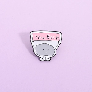 Épingle en Émail Forme de Pierre de Dessin Animé Avec Bannière Rose Lettrage You Rock Broche en Alliage Badge d'Encouragement Mignon