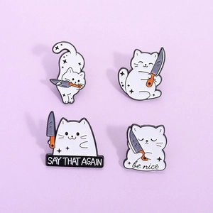 Lustige Cartoon Weiße Katze Emaille Pin Messerhaltende Meme Katze Legierung Brosche Say That Again Individueller Schmuck Kleidung Abzeichen