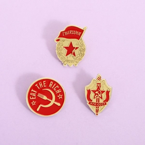 Sovjet-Unie Emaille Pin Retro Legering Badge KGB USSR Rode Ster Sikkel Hamer Creatieve Individuele Broche Sieraden Geschenk